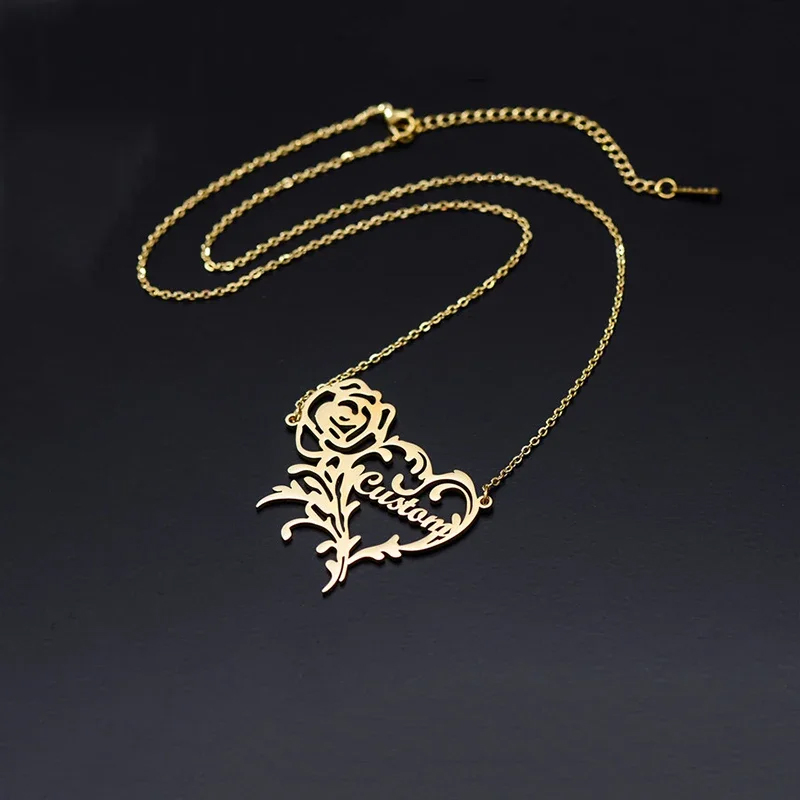 Custom Name Rose Heart Charm N - Birth Flower Necklace recension och pris